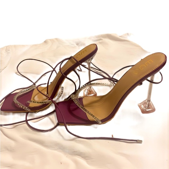 Purple heels - Picture 2 of 2